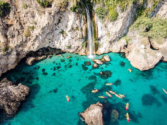 Playa de Burriana, Nerja
